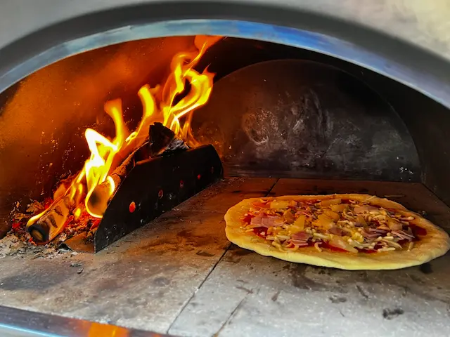 Pizza houtgestookt